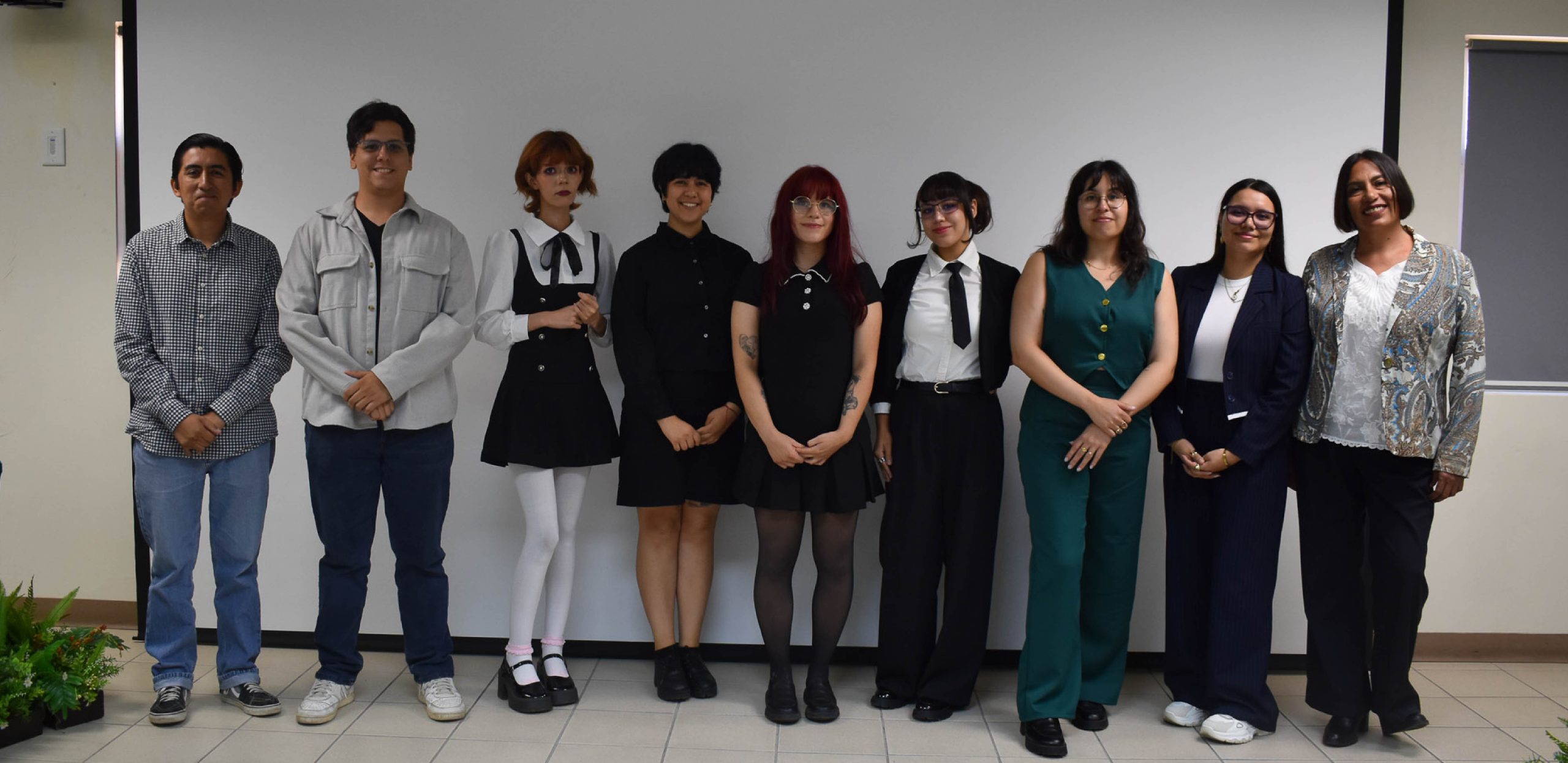 Alumnado de maestría comparte proyectos en Coloquio de Investigación Educativa